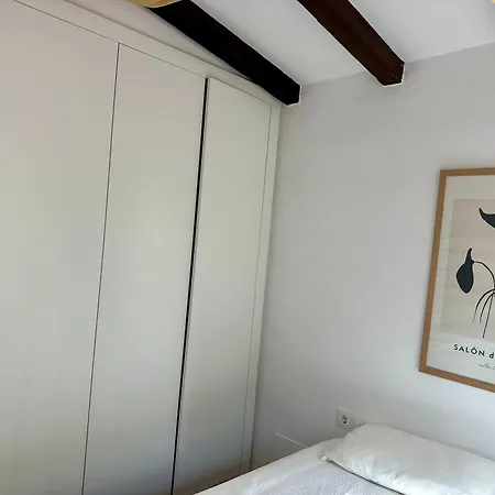 Praga 2 - Encantadora Casa Con Piscina Y Vistas Al Bosque! *