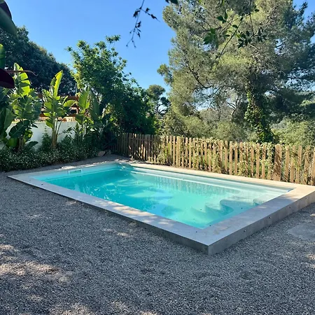 Praga 2 - Encantadora Casa Con Piscina Y Vistas Al Bosque! Holiday home Pals