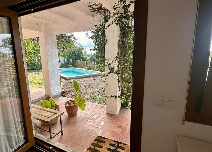 Praga 2 - Encantadora Casa Con Piscina Y Vistas Al Bosque!